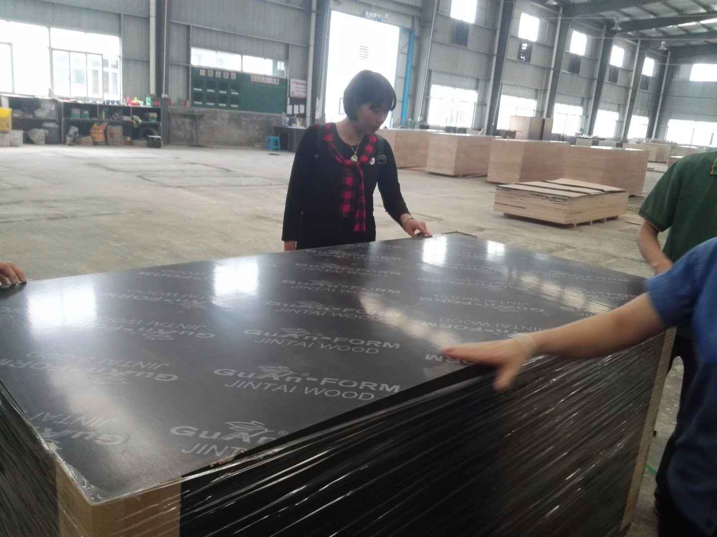 3A级光面清水模板